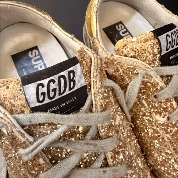 Golden Goose Women's Gold Glitter Low-Top Sneakers with Metallic Star - Picture 4 of 16